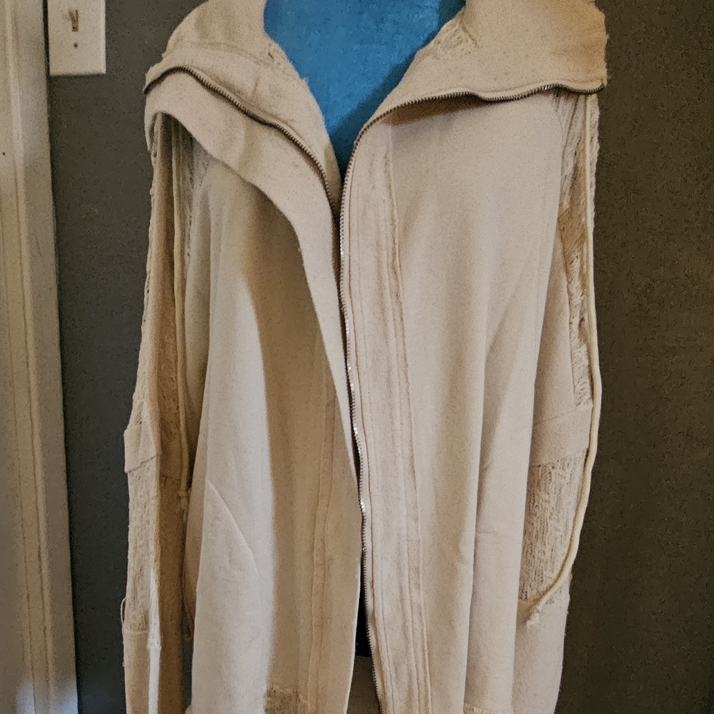 Oli & Hali Beige Lightweight Jacket